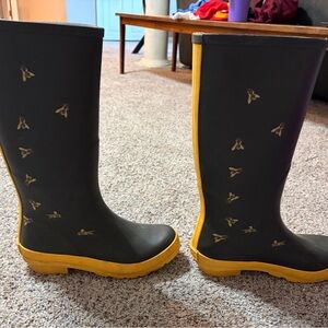 Black and Yellow Women's Rain Boots with honey bee design